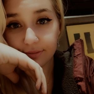 Meet your Posher, Nicolle